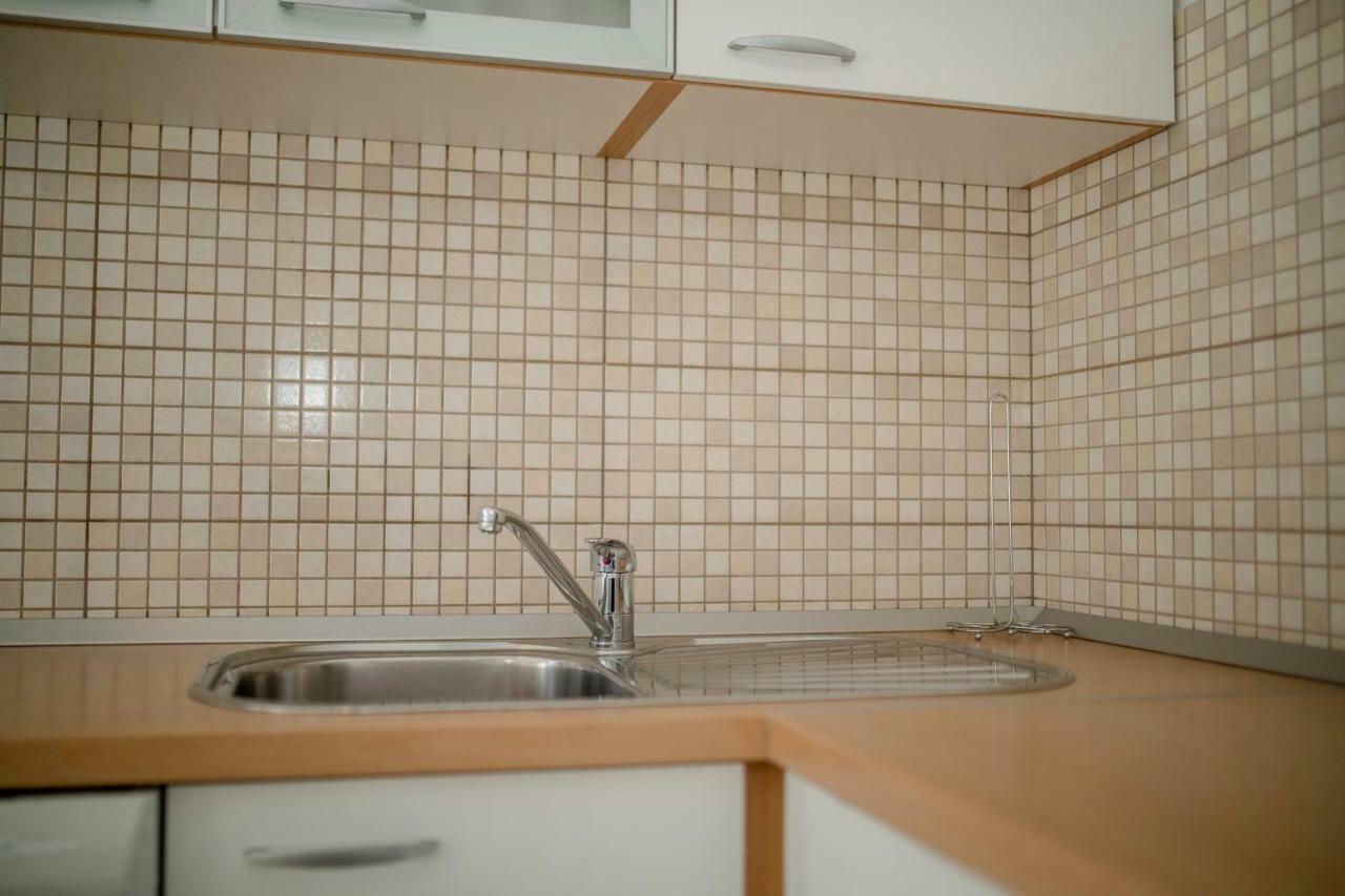 Lili Rab Apartment Rab Town Ngoại thất bức ảnh